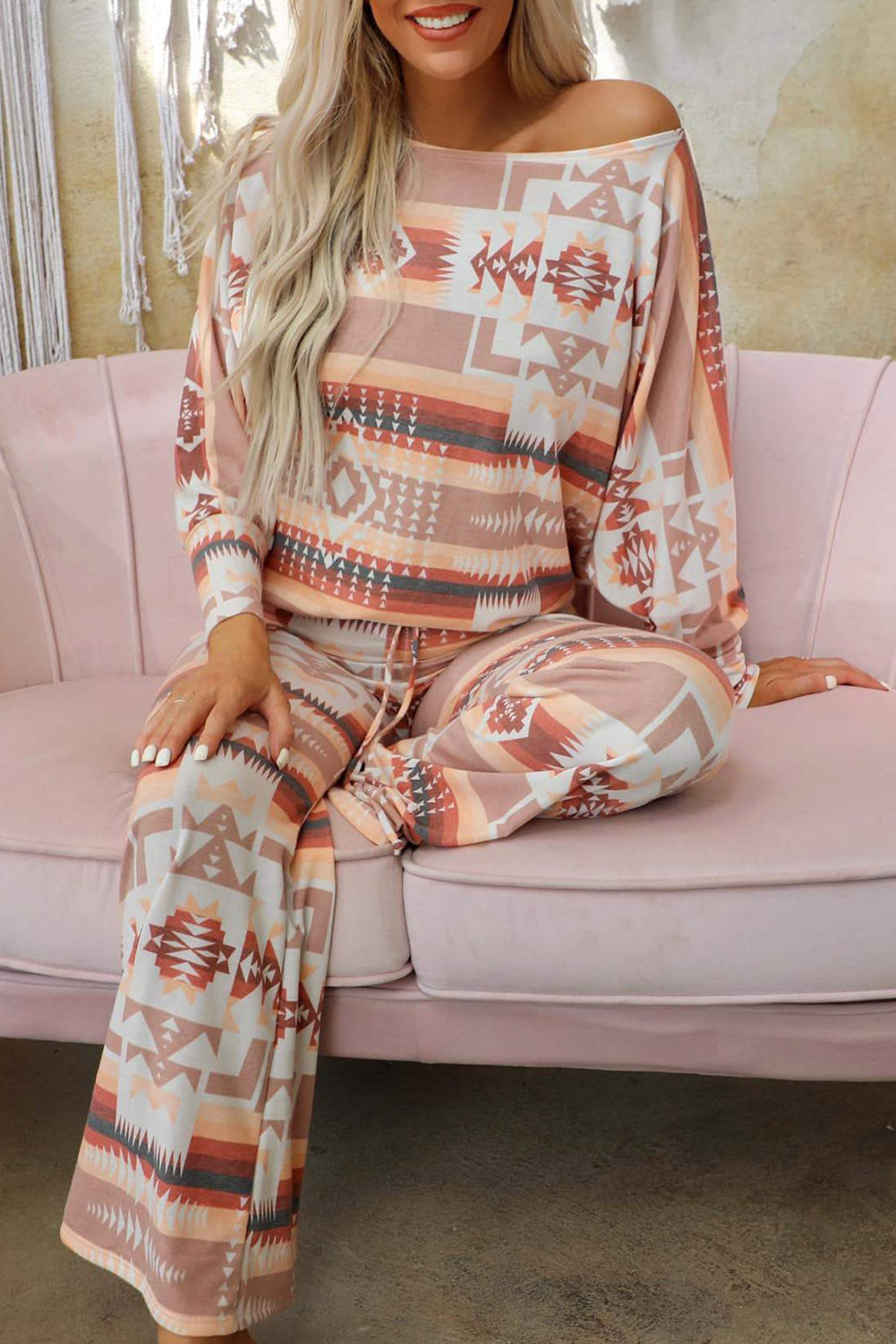 Multicolour Aztec Print Puff Sleeve Pullover and Pants Lounge Outfit | Plus Size Western Fashion | Cowgirl Era